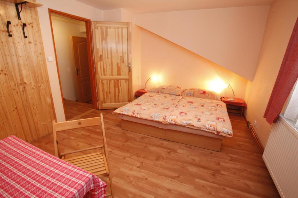 Penzion Na Rozcestí Janov nad Nisou Quarto foto