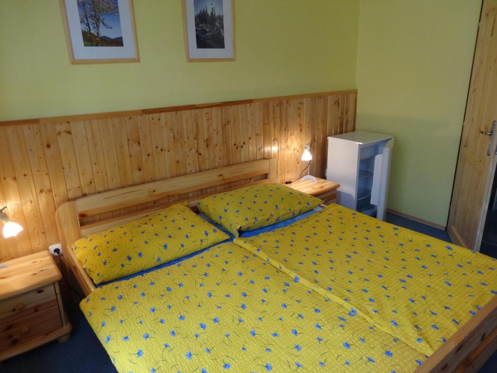 Penzion Na Rozcestí Janov nad Nisou Quarto foto